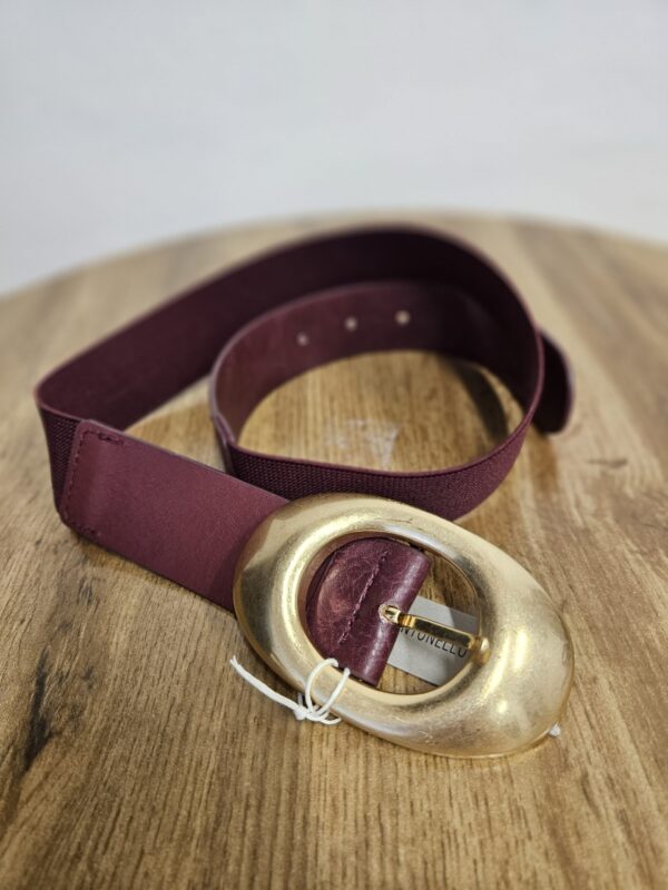 Opasok bordový pružný so zlatou prackou