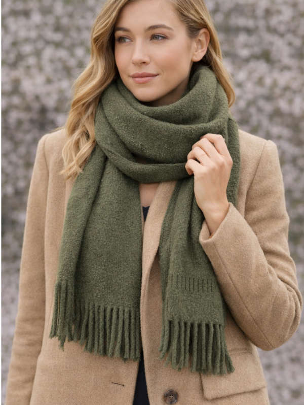 Veľký šál v olivovo zelenej a sivej farbe